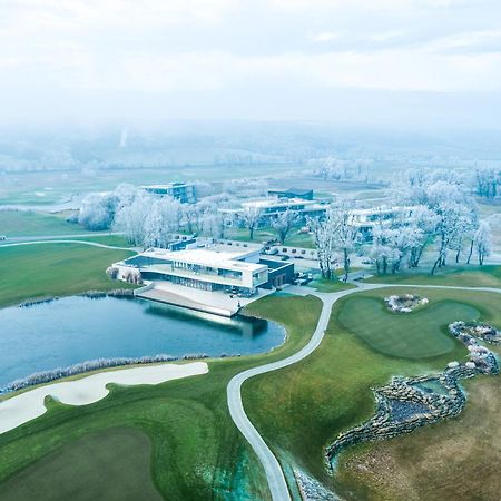 Zala Springs Golf Resort Zalacsány Exteriör bild
