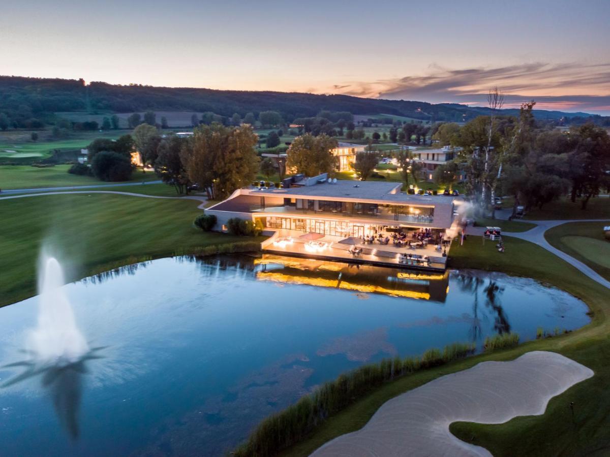 Zala Springs Golf Resort Zalacsány Exteriör bild